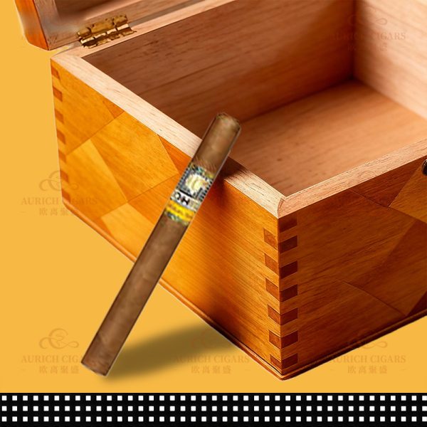 Cohiba Linea Clásica Exquisitos｜高希霸經典系列精緻雪茄